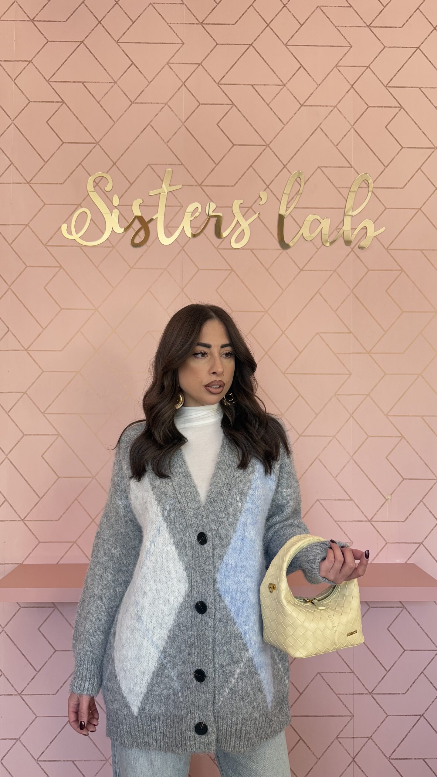 IMG_1824 Cardigan Ele - immagine 1